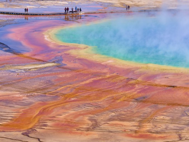 the amazing colors of Grand Prismatic Spring Yellowstone National Park